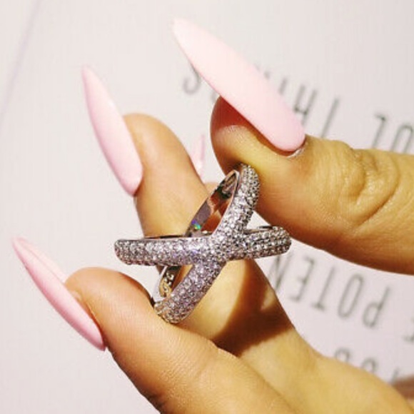 NEW 925 Sterling silver Diamond Ring - Picture 3 of 7